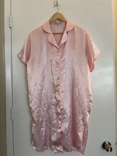 SILK COLLECTION Pink Satin Silk Nightshirt Button Down Short Sleeve Size Small - Picture 6 of 8