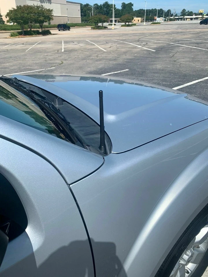 7" Short Black Rubber Antenna Mast Rod Radio AM/FM for Nissan Frontier 1998-2023 - Изображение 3 из 4