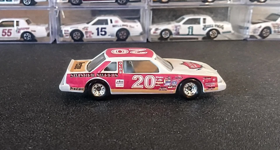 De colección Ertl 1/64 NASCAR #20 Rob Moroso Swisher Dulces/Prestone Oldsmobile Foto 3 de 4