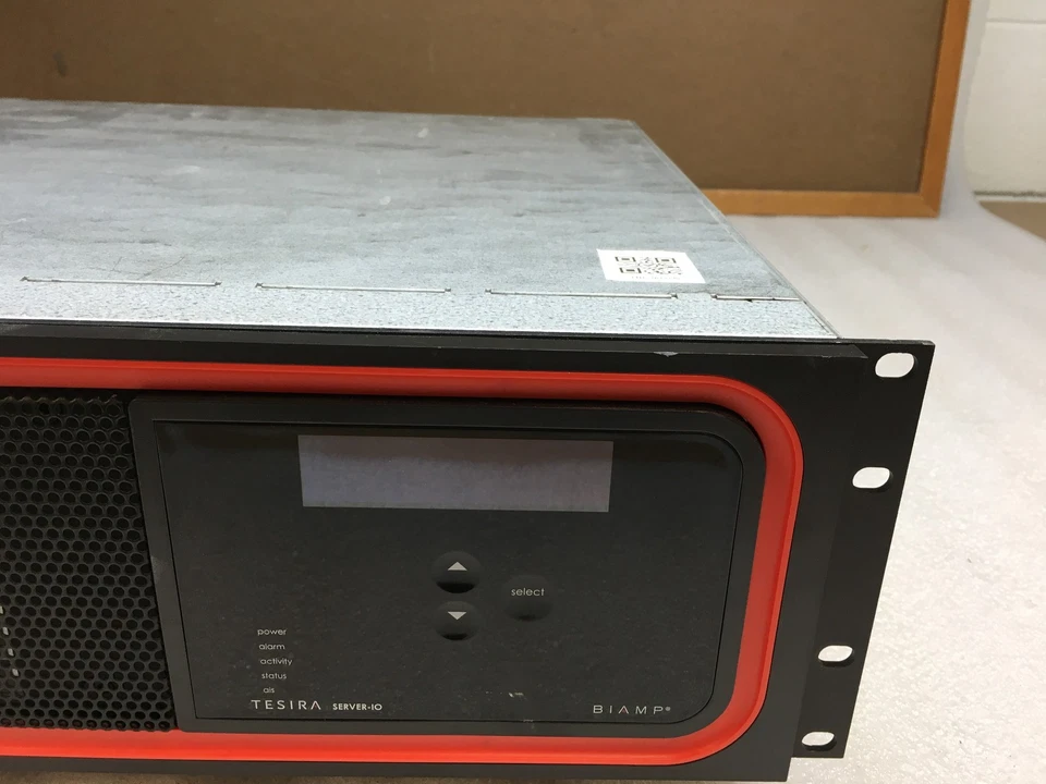 Procesador de señal de red digital Biamp Systems Tesira SERVER-IO DSP con 12 tarjetas Foto 2 de 4