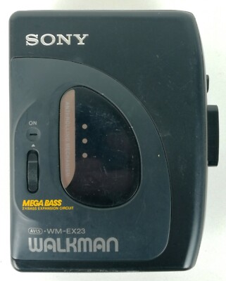 Cuffie Di Sony Walkman Su Esposizione Immagine Editoriale - Immagine di  tokyo, portatile: 83349535