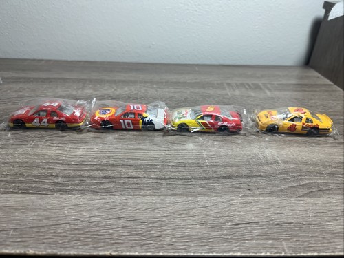 1995 Circle K NASCAR Power Pit Stop 1:64 4-Car Set Terry Labonte Sterling Marlin - Bild 2 von 6