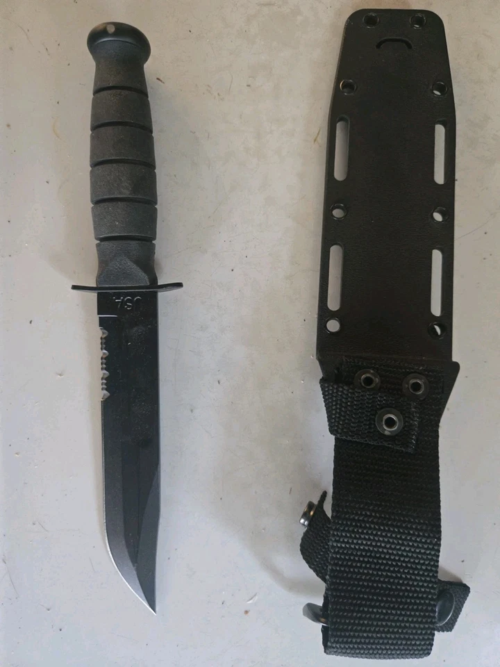 Kabar Fighter Black Hard Plastic Sheath for 7" Blades with Belt Clip - Image 3 of 4