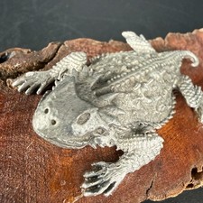 Pewter Horned Toad Lizard Figurine Texas Horn...