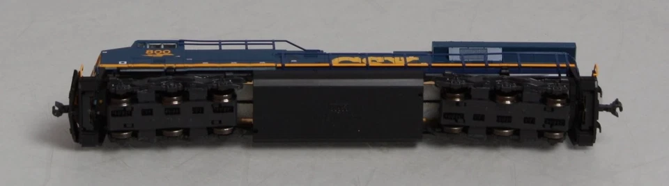 Kato 176-8915 N Scale CSX GE ES44AC Diesel Locomotive #800 w/DCC LN/Box - Image 4 of 4