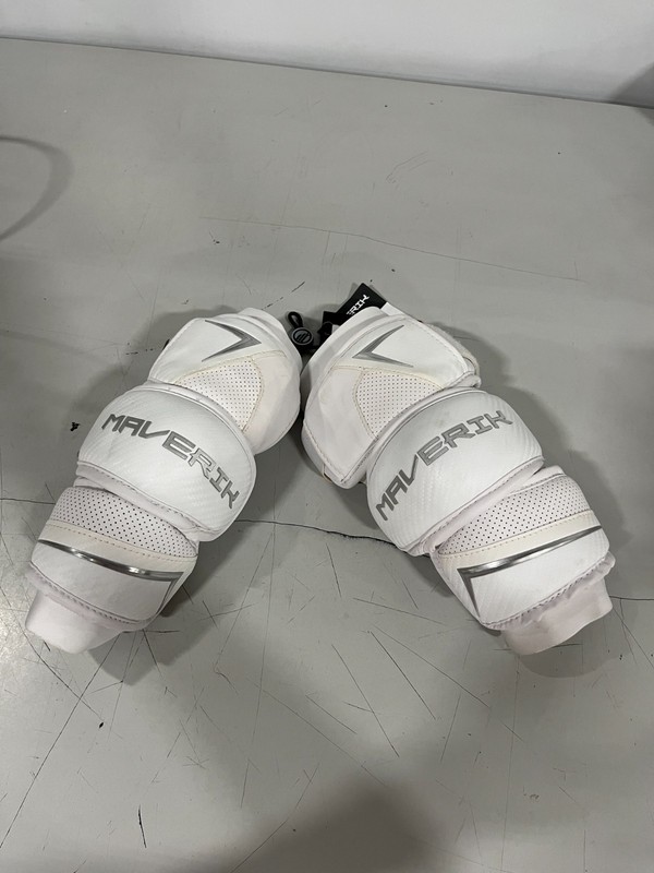 Maverik M6 Lacrosse Arm Elbow Pad Size Medium White