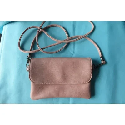 Petit Sac rose Bandoulière marque Mandoline - Photo 1/4