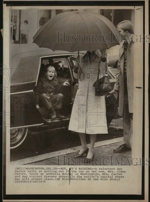1976 Amy Carter Balks At Getting Out Car In The Rain 8X11 Vintage Press Photo