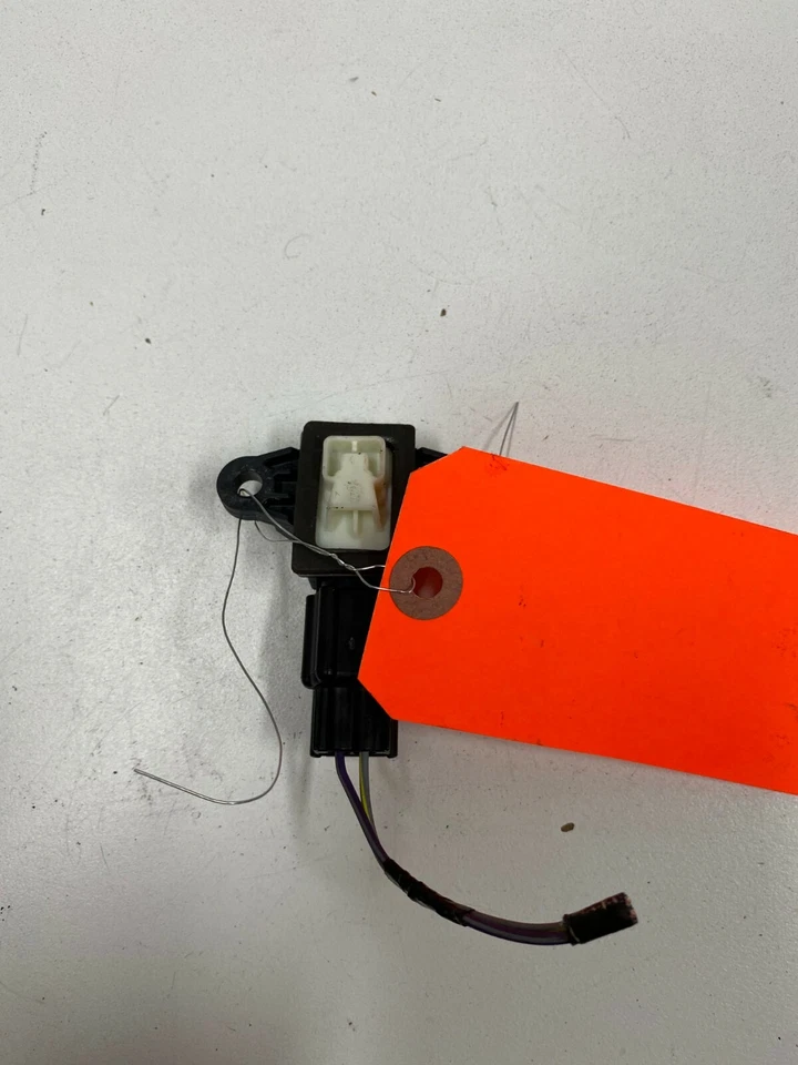 Ford Fusion 2010-2012/11-15 Lincoln MKX bolsa delantera izquierda sensor de choque #A35 Foto 2 de 2