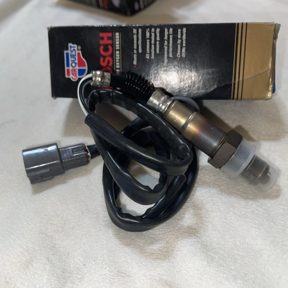 Sensor de oxígeno Bosch 13644 diseñado para 01-05 Lexus IS300 3.0L-L6 NUEVO EN CAJA Foto 2 de 3