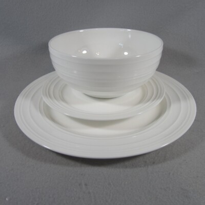 Mikasa Swirl White Bone China Set of 3 Salad Plate Bread Plate Cereal Bowl - EUC