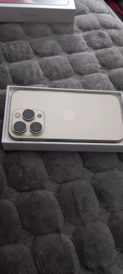 Iphone 14 Pro, photo 2 of 4