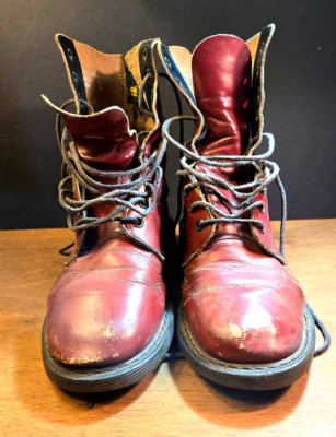希少　Dr Martens  MAIL 90s 27㎝ 希少 Dr Martens ROYAL MAIL 90s 27㎝ - メルカリ