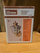 Master Electrician Decorative Outdoor Lighting Solid Brass Wall Lantern