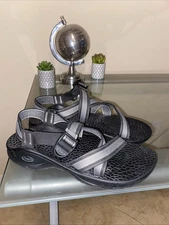 Chaco Sandals Mens 12 Classic Black Strappy Outdoor Hiking Eco Tread