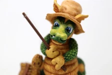 1997 Spangler’s Realm 191017 Fishin Chips 4" figurine