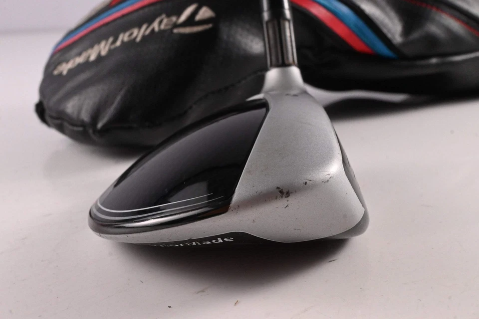 Taylormade M4 #5 Wood / 18 Degree / Regular Flex Fujikura Atmos Red 5 Shaft - Image 3 of 4
