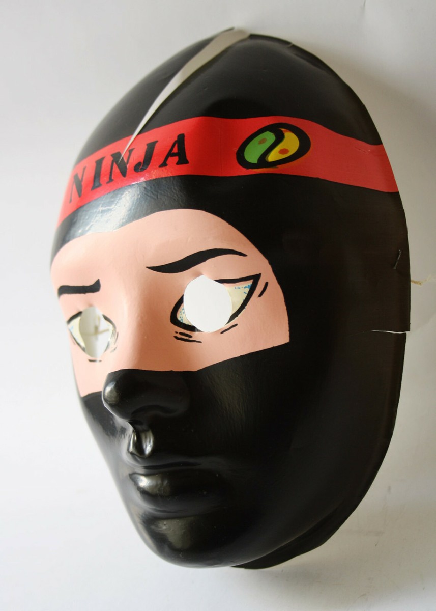 VINTAGE 80'S NINJA WARRIOR PLASTIC MASK MADE IN GREECE GREEK