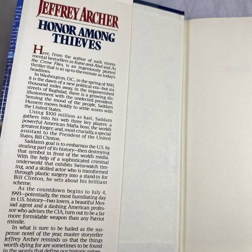 Honour among thieves - Hardcover By ARCHER, Jeffrey - GOOD - Picture 3 of 6