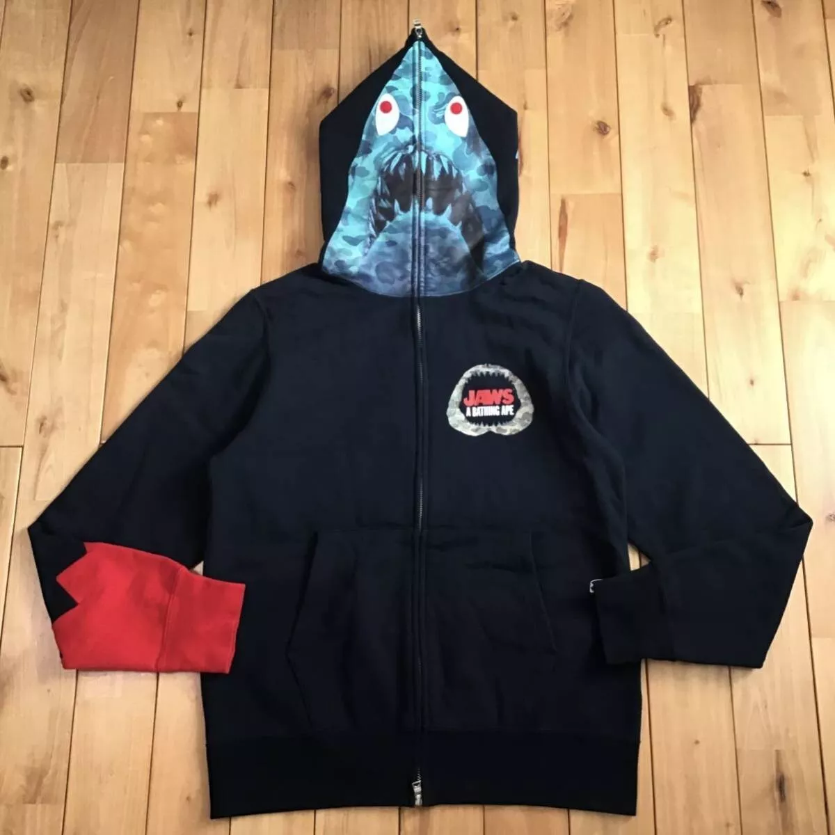 激レア　初期BAPE × JAWS SHARK  HOODIE