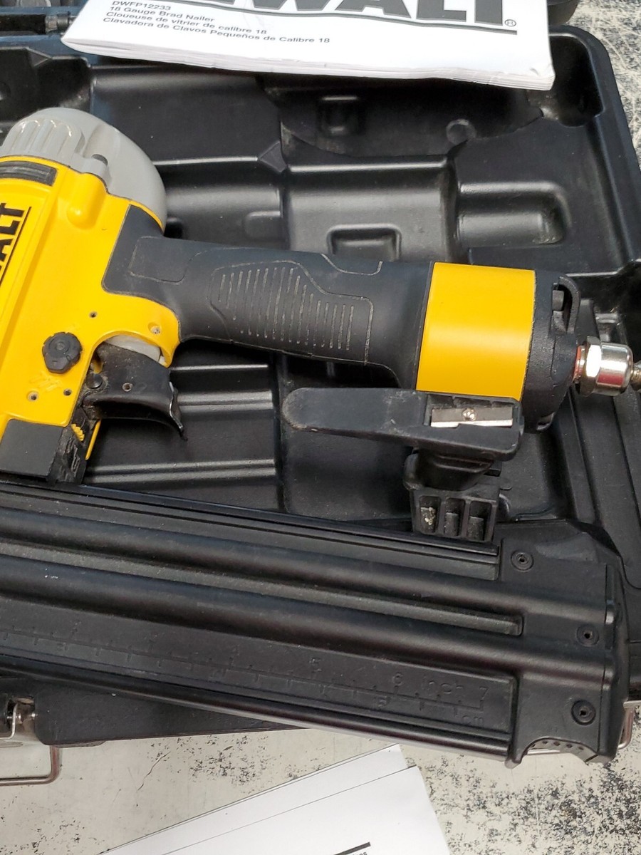 DEWALT DWFP12233 18 GAUGE BRAD NAILER AIT TOOL WITH CASE