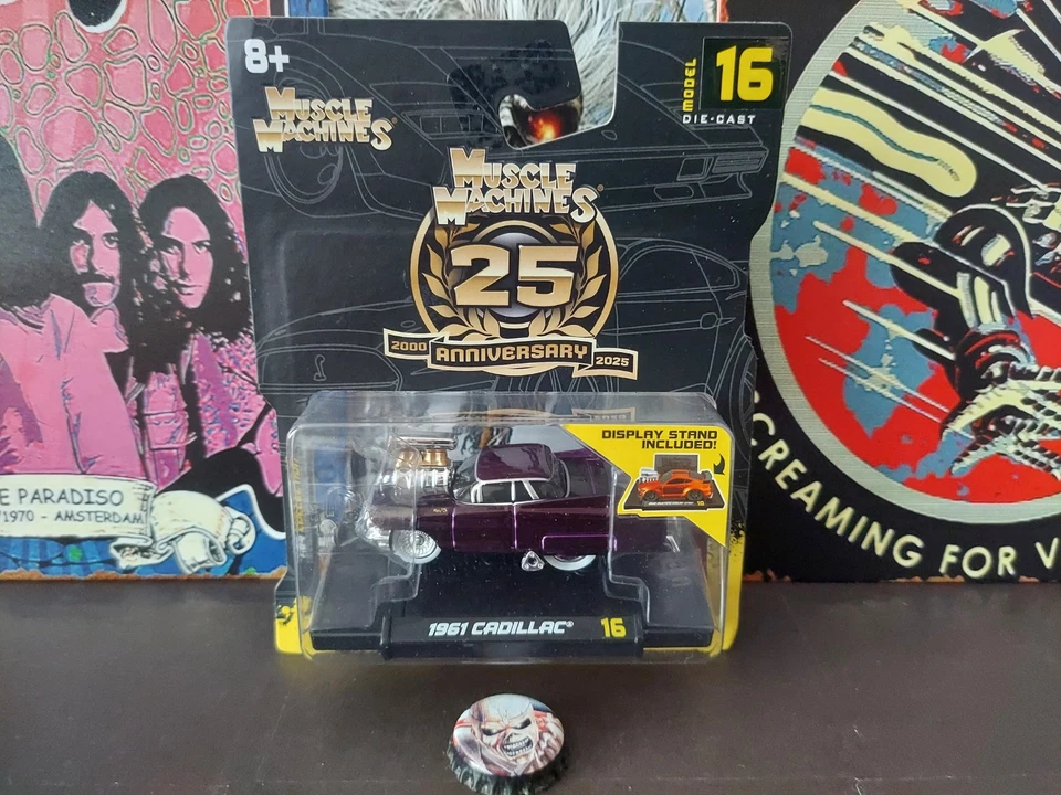 MÁQUINAS MUSCULARES 25 ANIVERSARIO 1961 CADILLAC Foto 2 de 3
