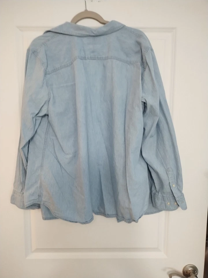 Women's CHAPS DENIM Size 2X 100% COTTON Shirt - Image 2 of 4