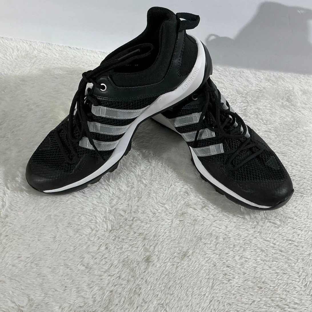 Adidas Terrex Trail Shoes Womens US8.5 Traxion Sole Adiprene Cushioning NWOT