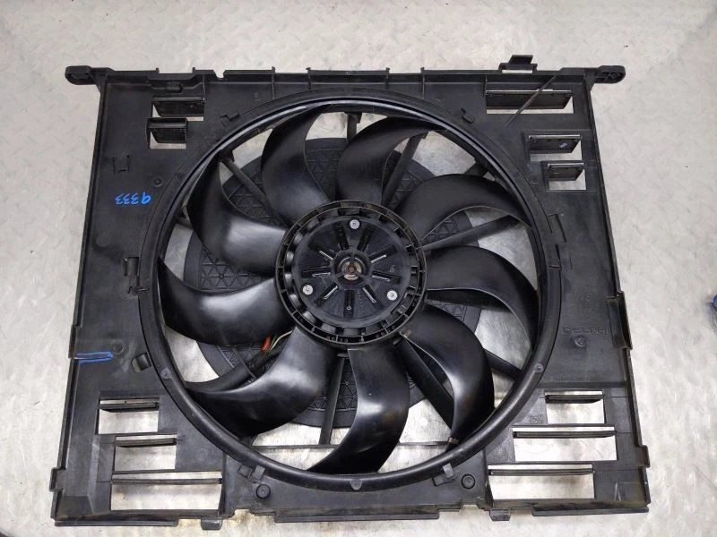 (СЛОМАННЫЕ ВКЛАДКИ) Радиатор вентилятор двигателя вентилятор в сборе радиатор подходит 16-19 BMW 750i - Изображение 3 из 4