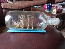 Old Ship in Glass Bottle - Vintage Nautical / Marine Ornament.