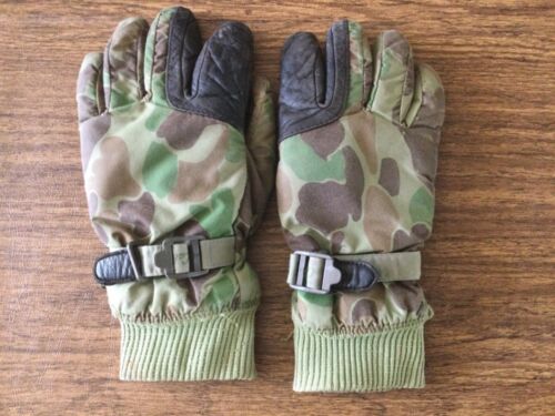 Cabela's Gore Tex Camoflouge Gloves Hunting Outdoors Mens Small