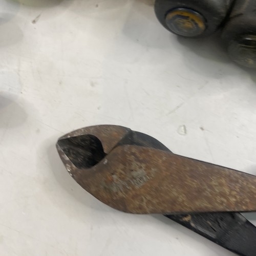 Klein Tools Lot - Picture 12 of 14