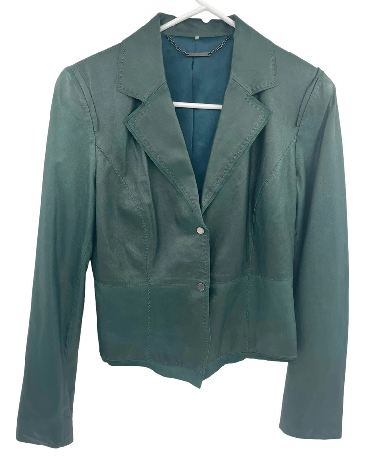 Chaqueta Blazer ELIE TAHARI Verde Para Mujer Cuero Cordero Ajustada Talla Pequeña Foto 3 de 4