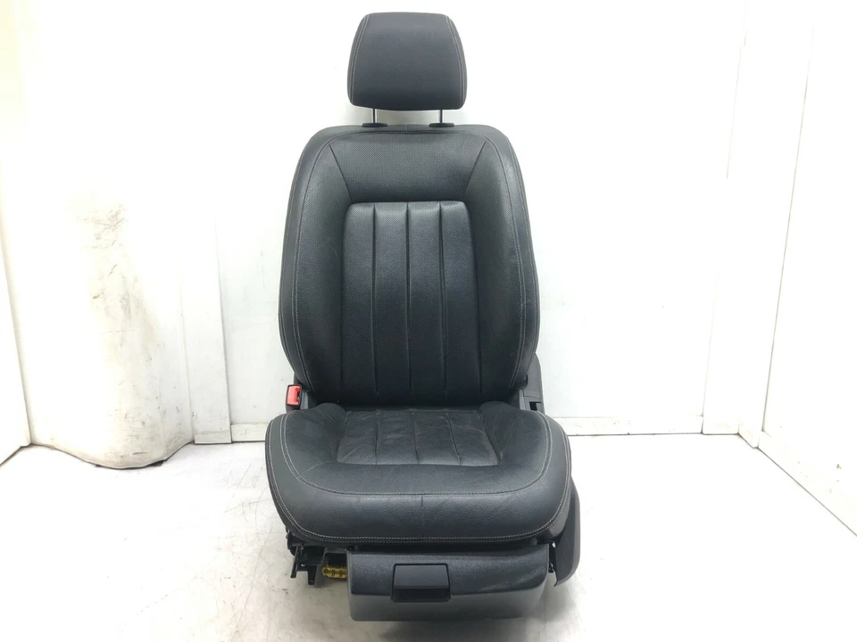 Mercedes-Benz CLS550 2012-2017 montaje asiento delantero izquierdo del conductor OEM. Foto 2 de 4