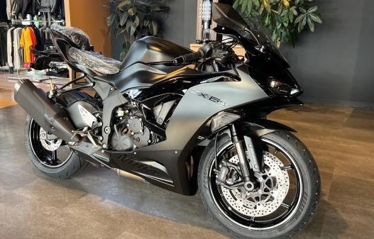 KAWASAKI NINJA ZX-6R ABS 2024 COVER-SIDE,LH,EBONY 36037-5053 KAWASAKI NINJA ZX-6R ABS 2024 COVER-SIDE,LH,EBONY 36037-5053