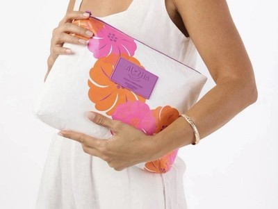 Aloha Collection Hawaiian Airlines Lei Pualani MID Pouch NWT