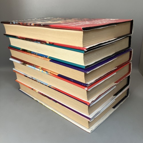 Terry Pratchett 6 Hardcover Book Bundle 1990s - 2000s - Imagen 4 de 24