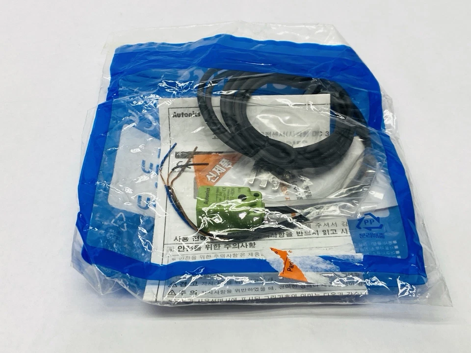 Autonics PSN17-8DN Rectangular Inductive Proximity Sensor 12-24VDC - Image 2 of 4