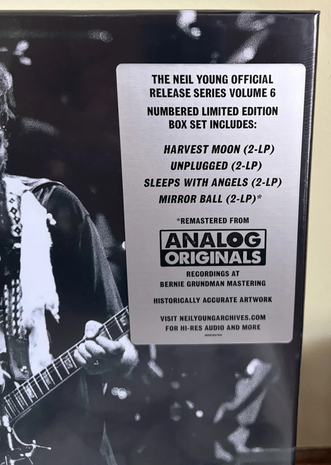 Neil Young - Official Release Series #6 - Discs 26, 27, 28, & 29 [Box Set] - Image 2 of 4