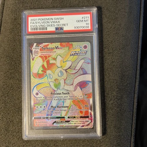 2021 Pokemon SWSH FA/SYLVEON VMAX #211 Evolving Skies Secret PSA 10