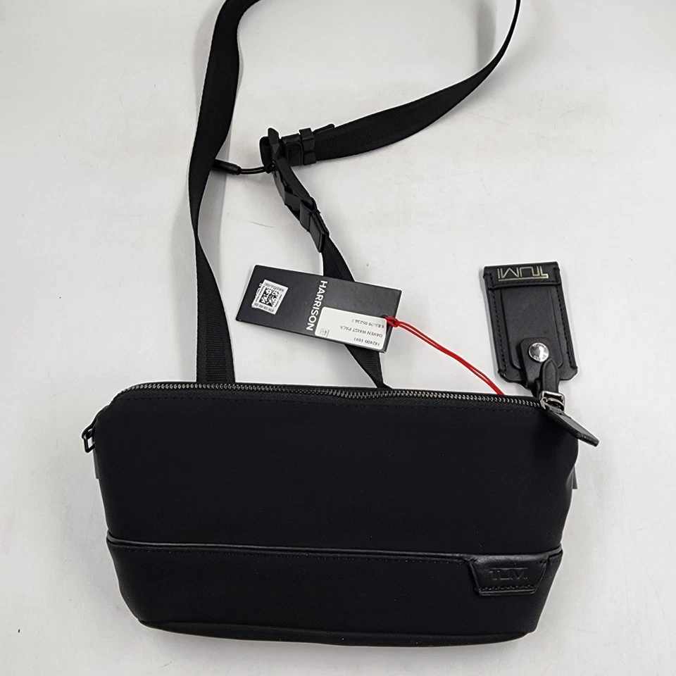 TUMI Harrison Daven Waist Pack Men's Black Adjustable Strap Zip Closure - Image 2 of 4