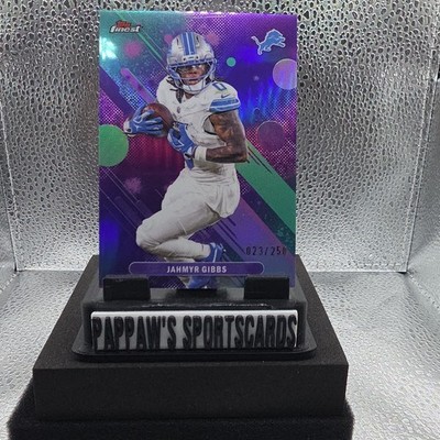 Topps Finest 2025 /250 Finest Performance Jahmyr Gibbs #75 Detroit Lions