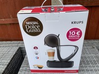 DeLonghi Nescafe Dolce Gusto Infinissima Coffee Machine - EDG160A- Black