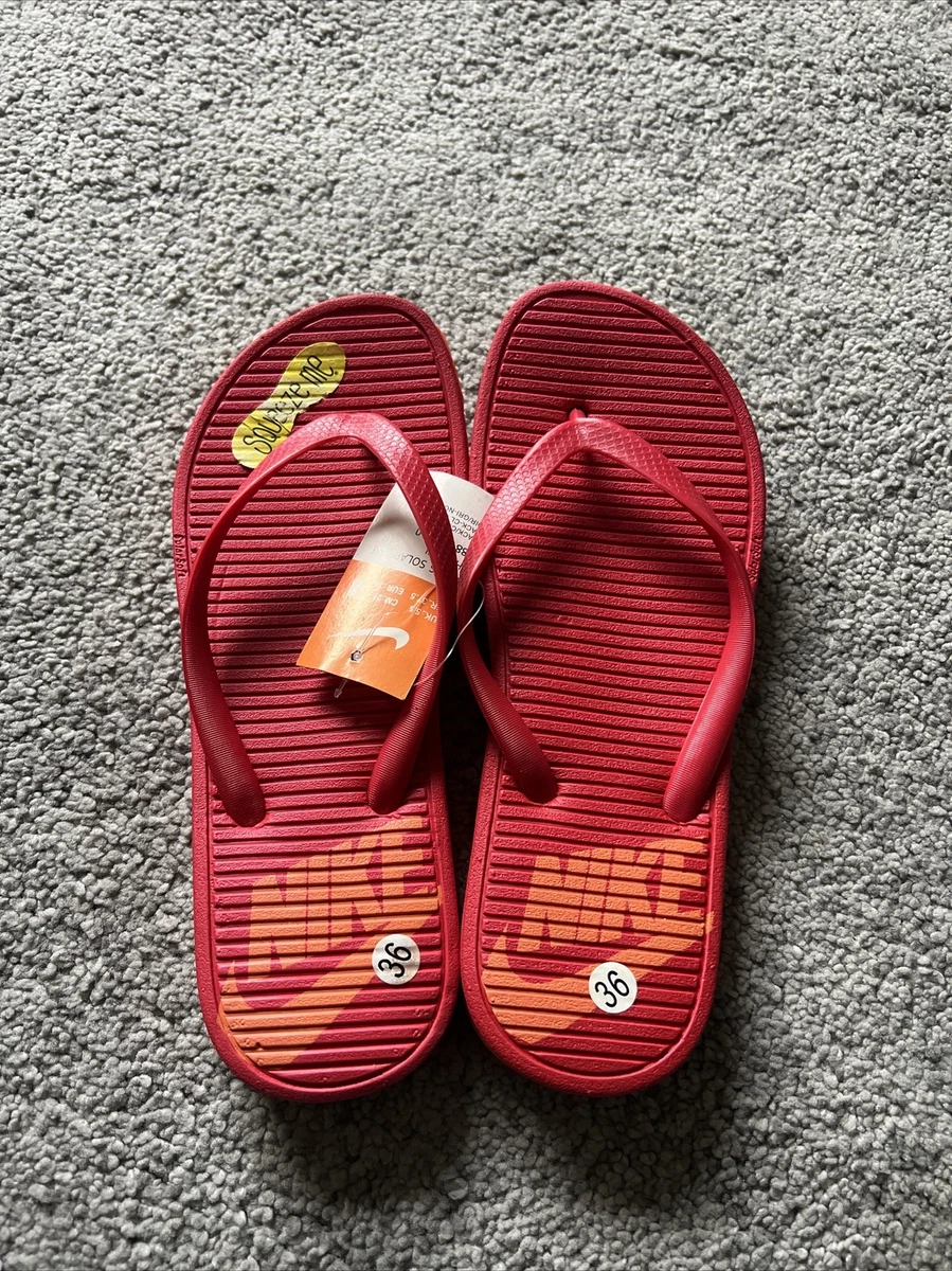 Nike flip on sale flops size 4