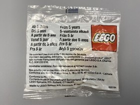 LEGO Vintage NEW SEALED Classic Space Minifigure Polybag Key Chain KC013 - 1983
