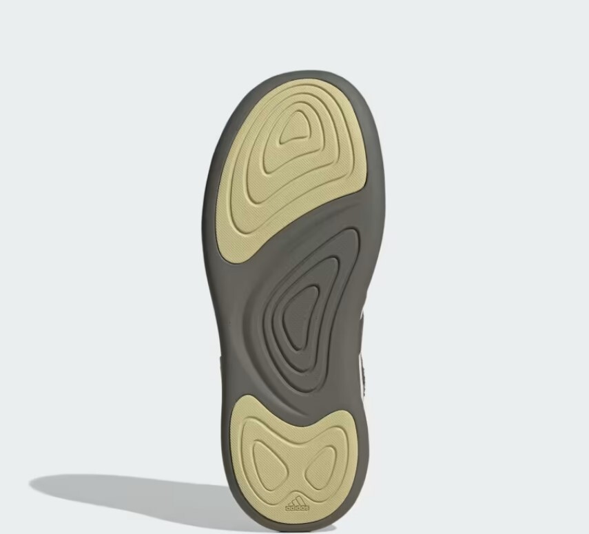 Aclent アクレント　Hybrid sneaker mule Amazon.com | New Balance Women's DynaSoft NB Nergize Mule V3
