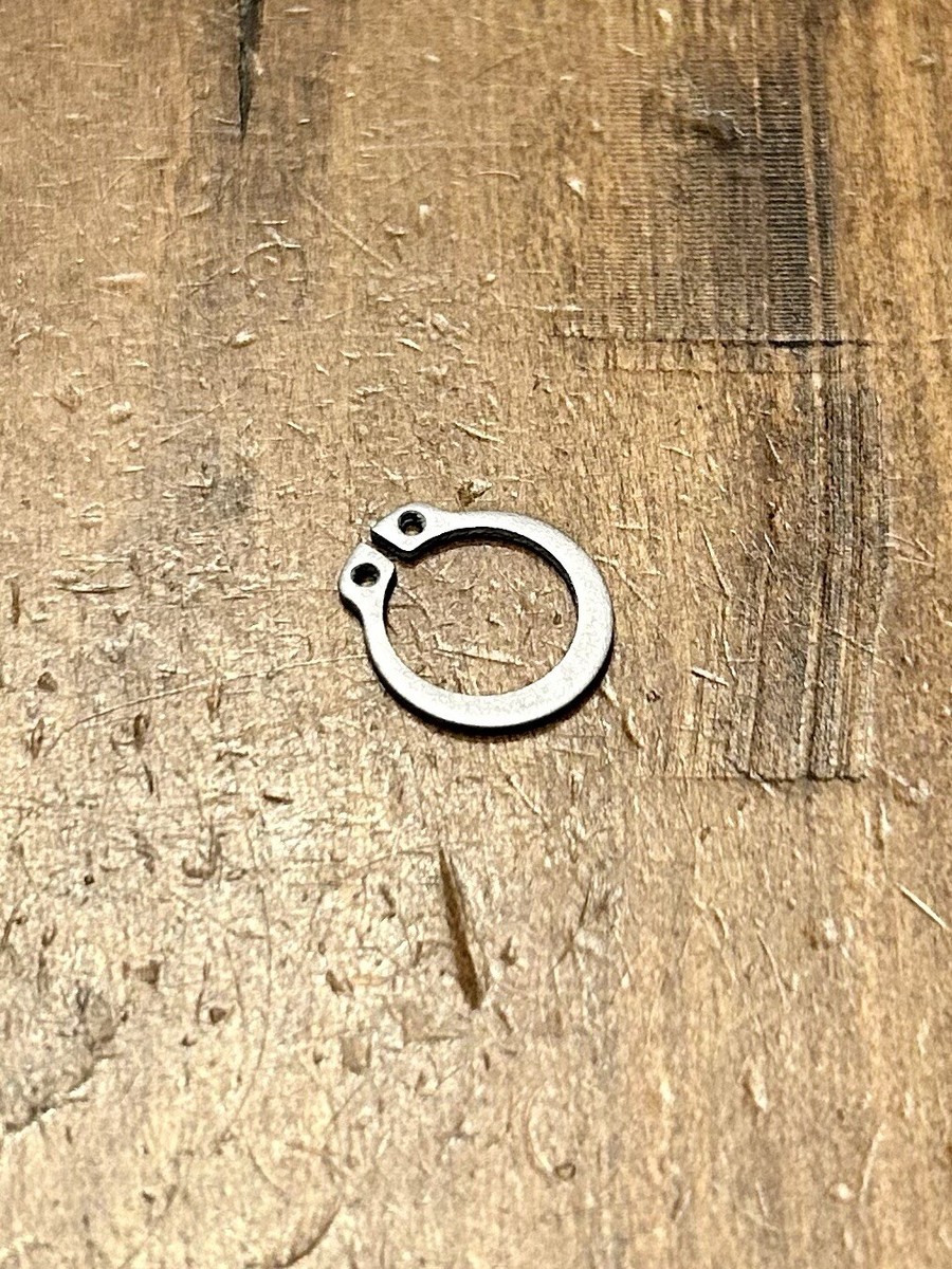 HONDA Circlip HRB215HRN216 HRR216 HRS216 HRX217 90651-VE2-800
