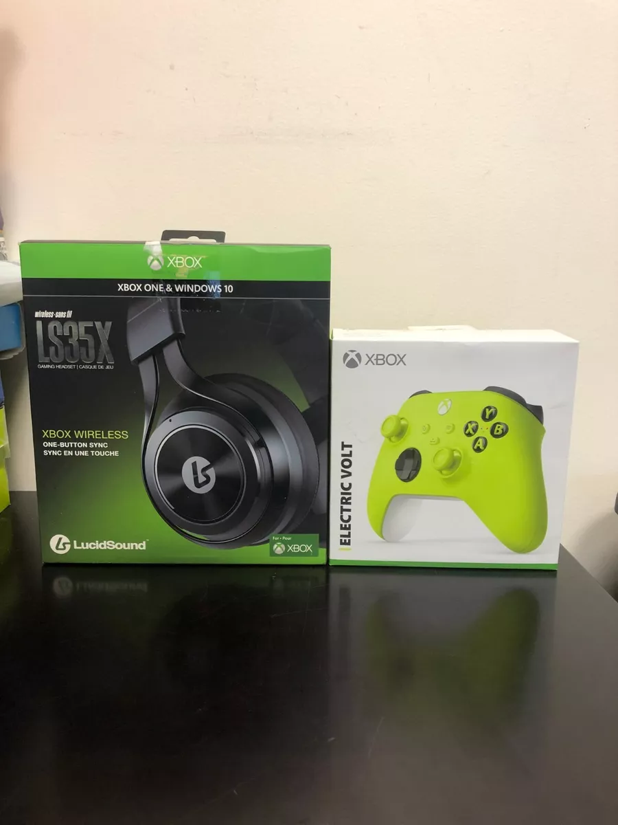 Xbox Series S and Stereo Headset Bundle