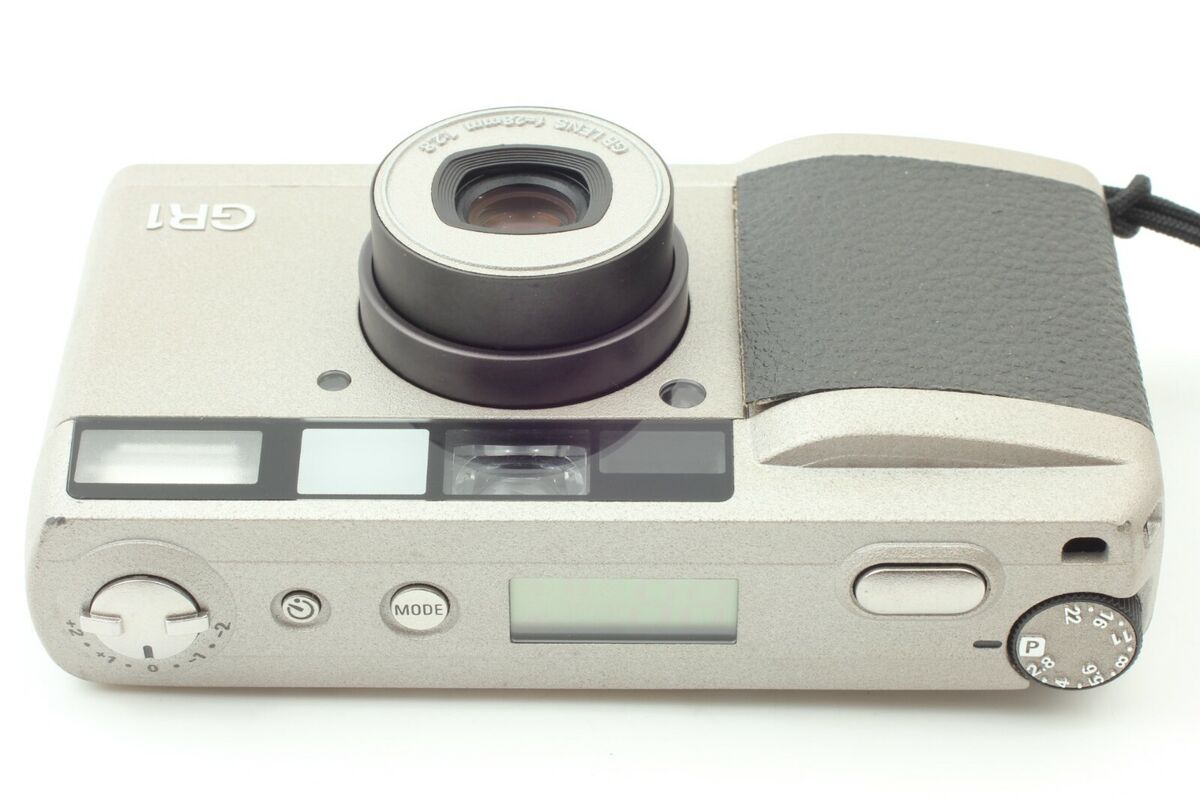 EXC+++++】Ricoh GR1 Silver Point & Shoot 35mm Film Camera EXC+++++】Ricoh GR1 Silver Point & Shoot 35mm Film Camera