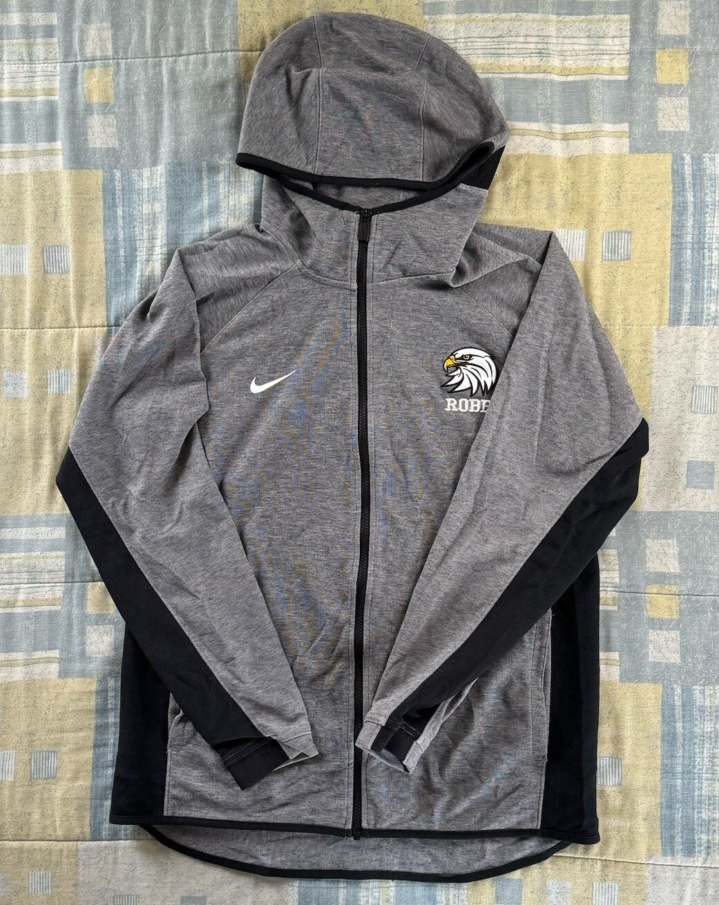 Picture 1 of 16
